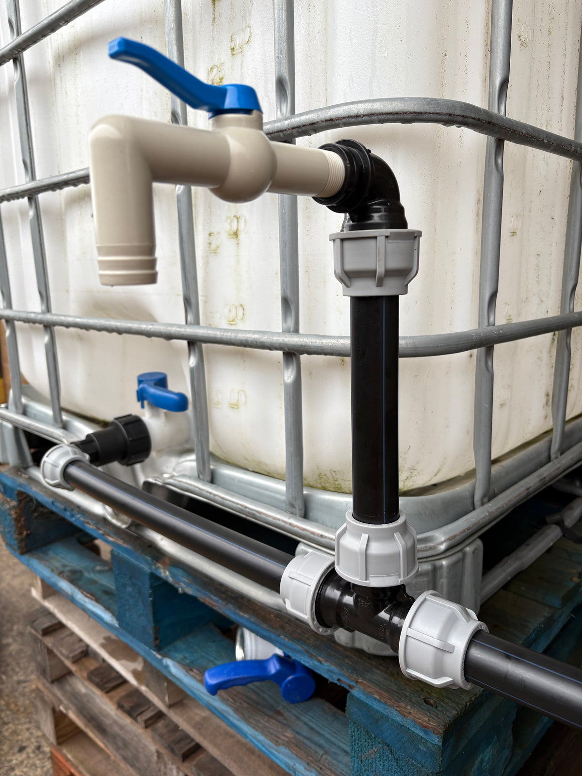 IBC 4-Tank Joining Kit Via 25mm Pipe