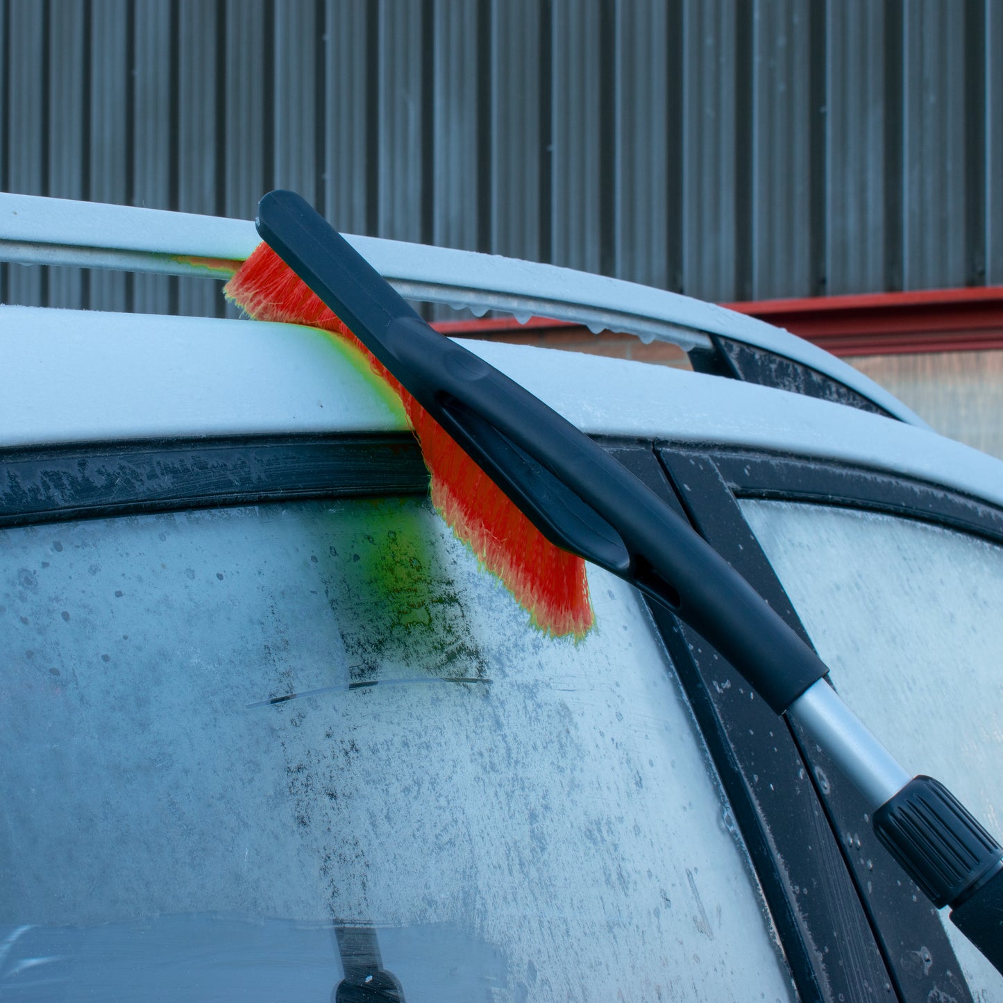 Telescopic Snow Brush + Ice Scraper Orange