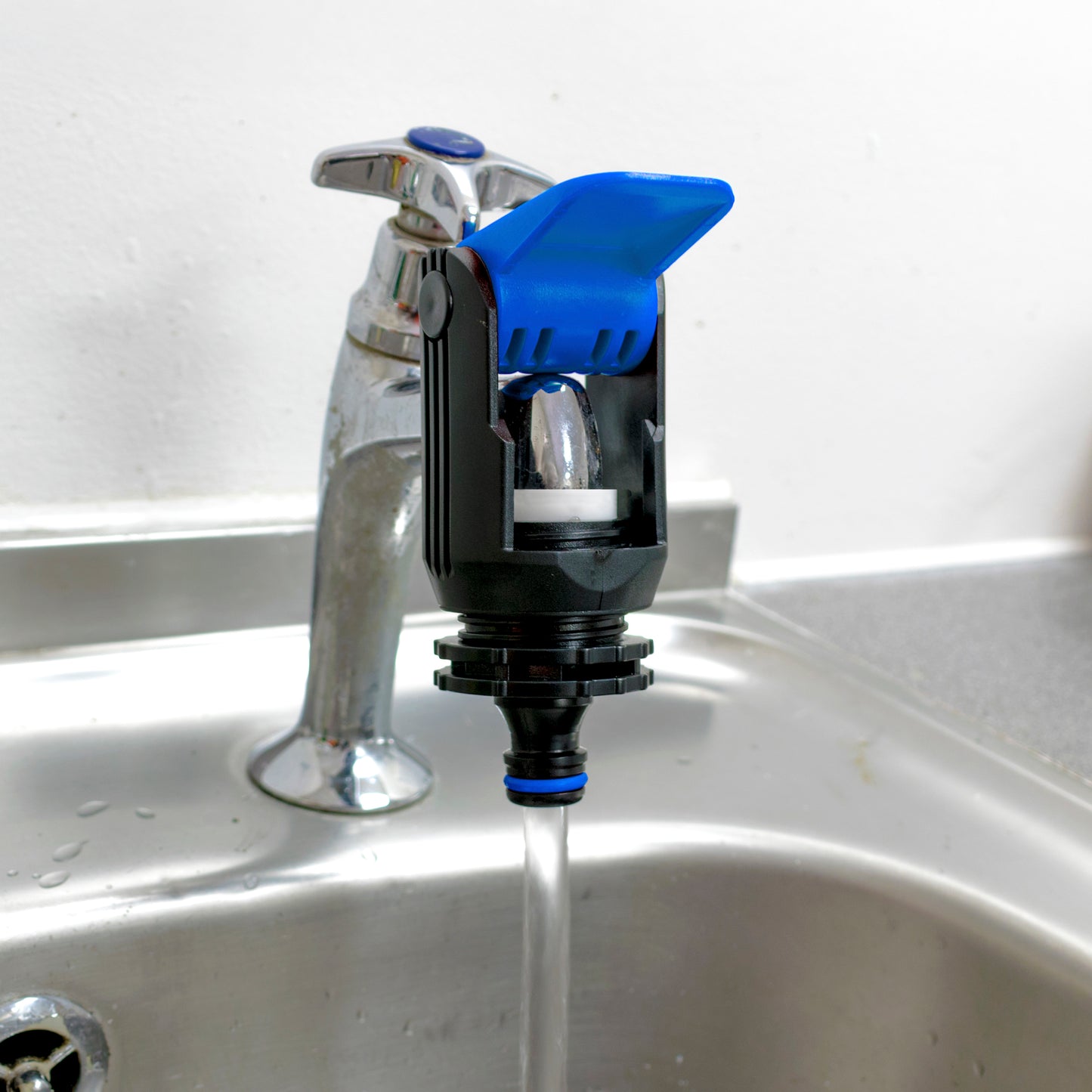 G/TAPCONKITCHEN001BLUE - KITCHEN TAP ADAPTER BLUE
