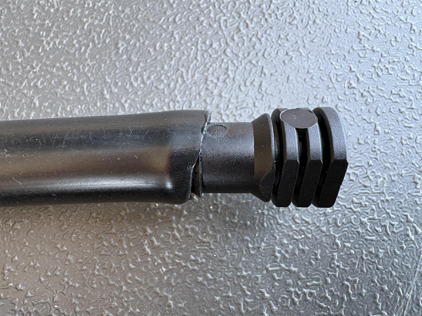 25m LDPE Pipe with Hose Connector and Bung