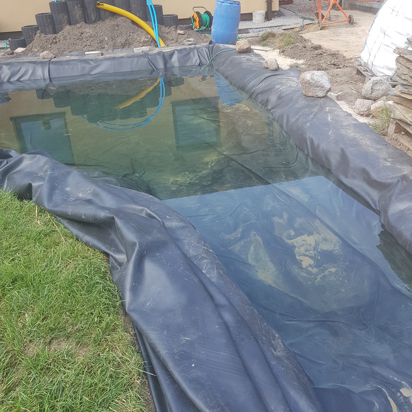 Pond Liner 900gsm EPDM with Underlay
