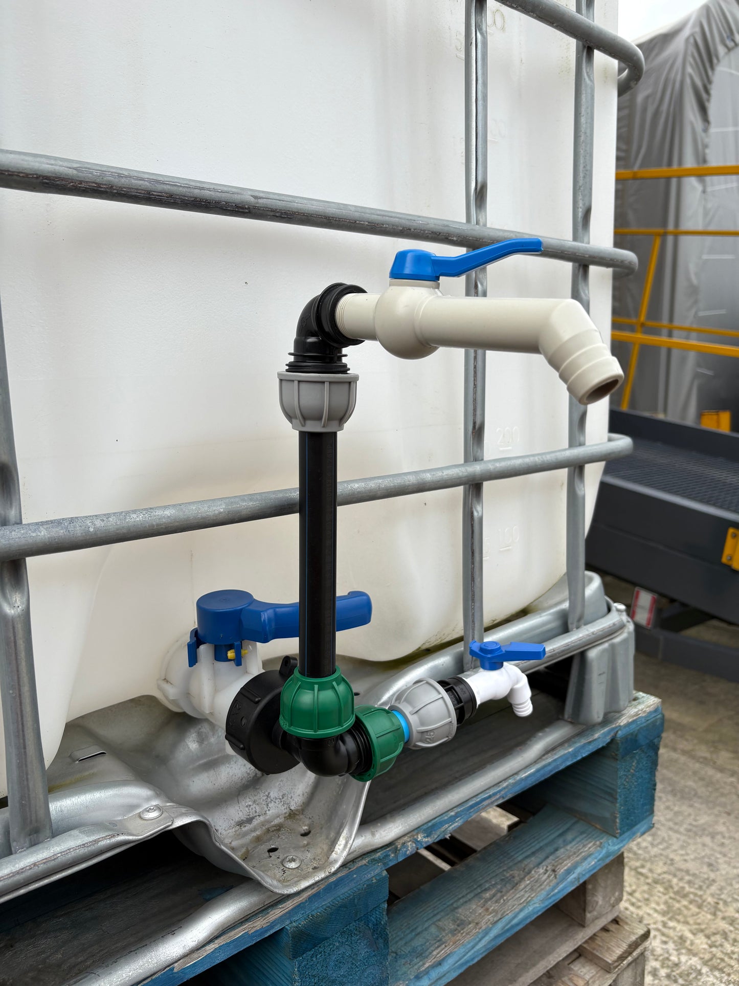 IBC 25cm Riser Tap Connection Kit with Side Tap
