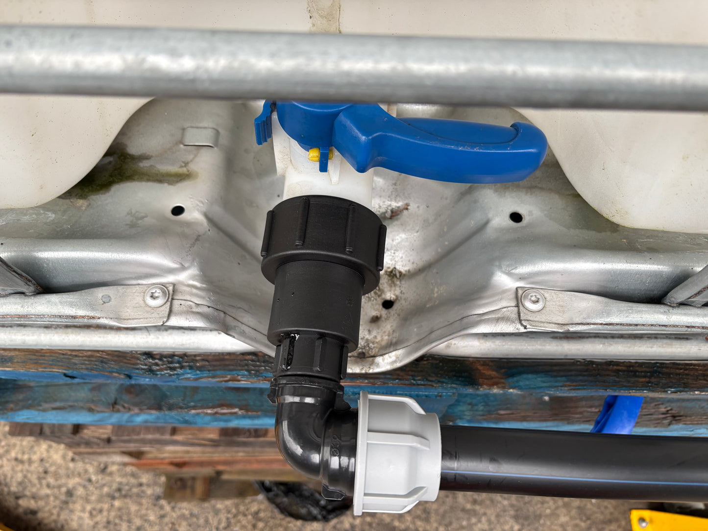 IBC 2-tank joining kit via 50 mm pipe