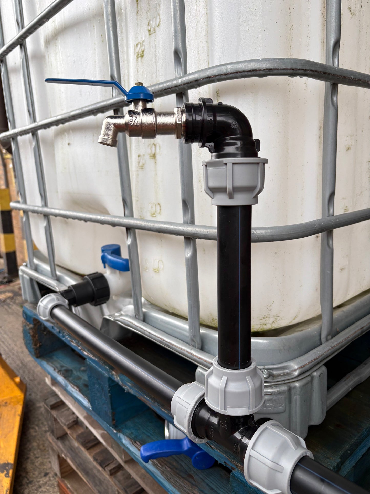 IBC 2-tank joining kit via 50 mm pipe