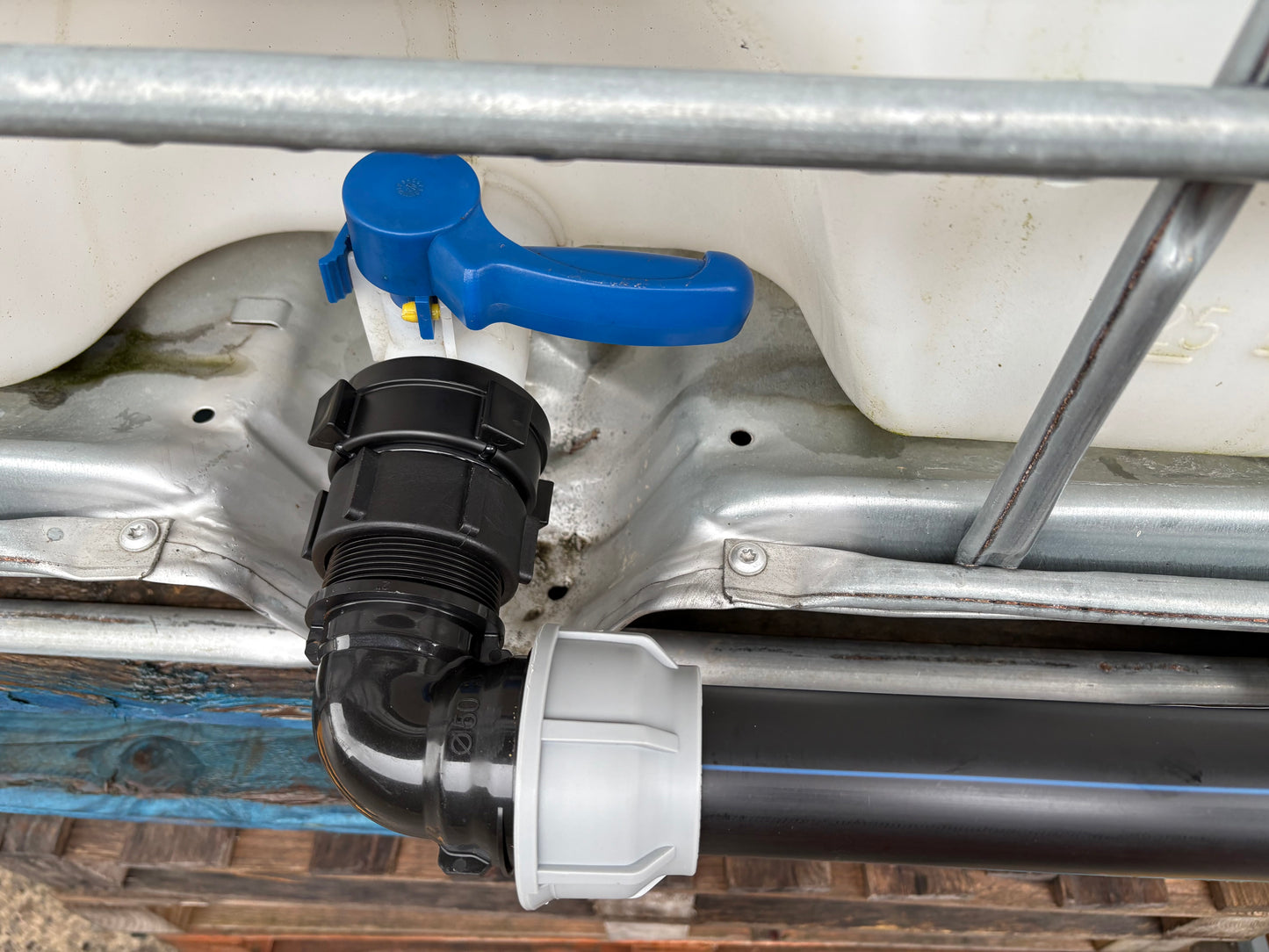 IBC 3-tank joining kit via 50 mm pipe