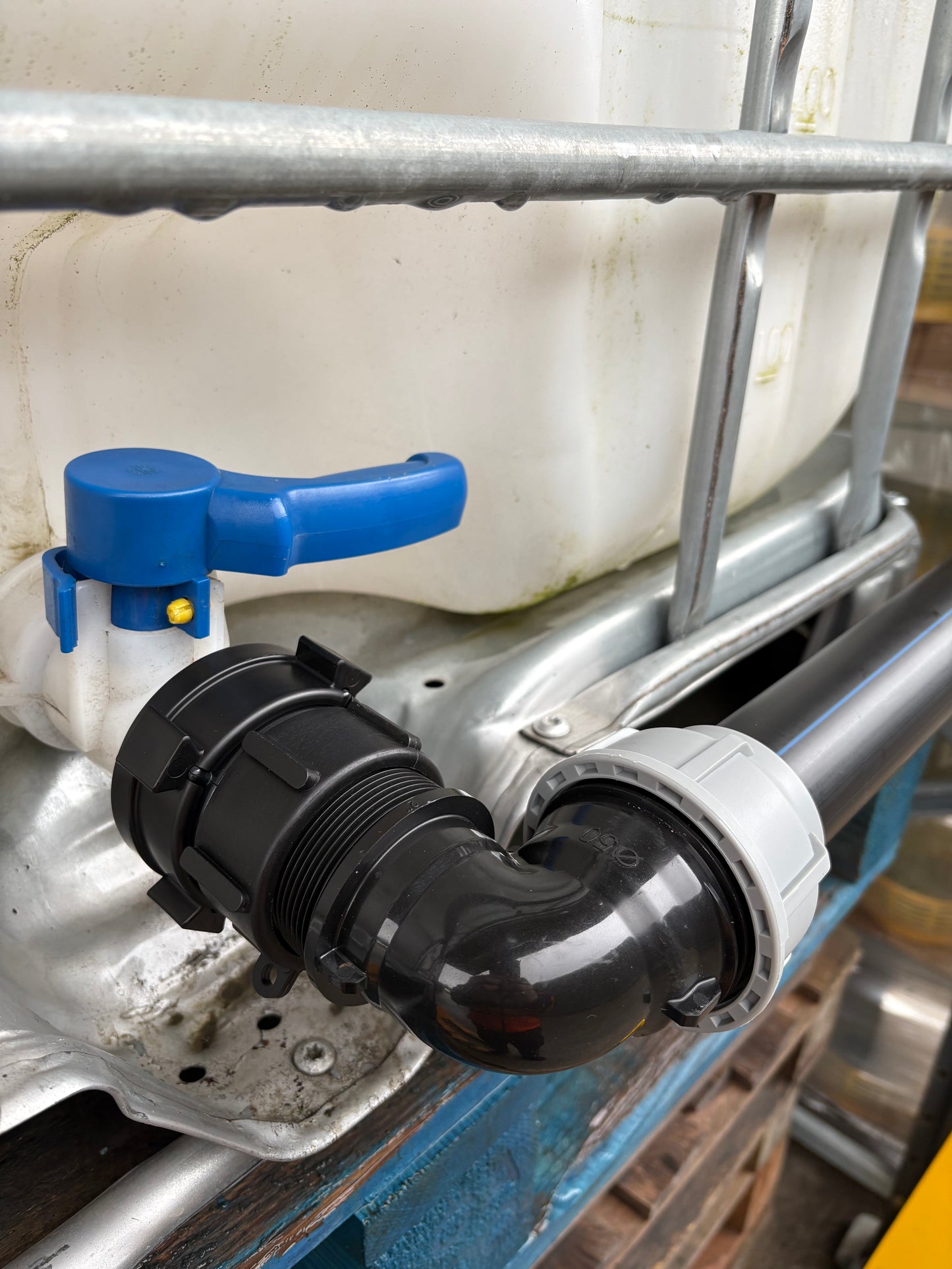 IBC 3-tank joining kit via 50 mm pipe