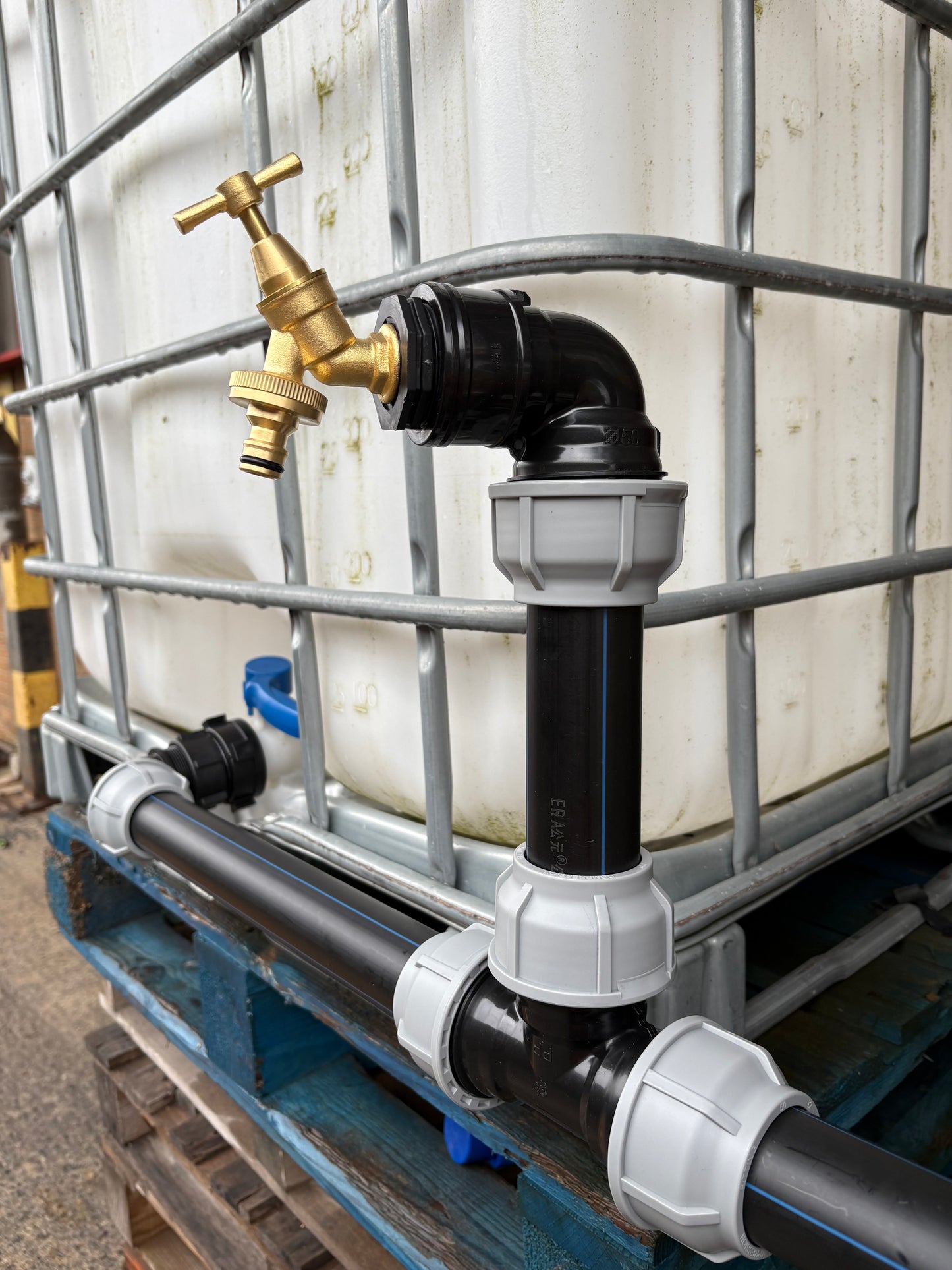 IBC 3-tank joining kit via 50 mm pipe