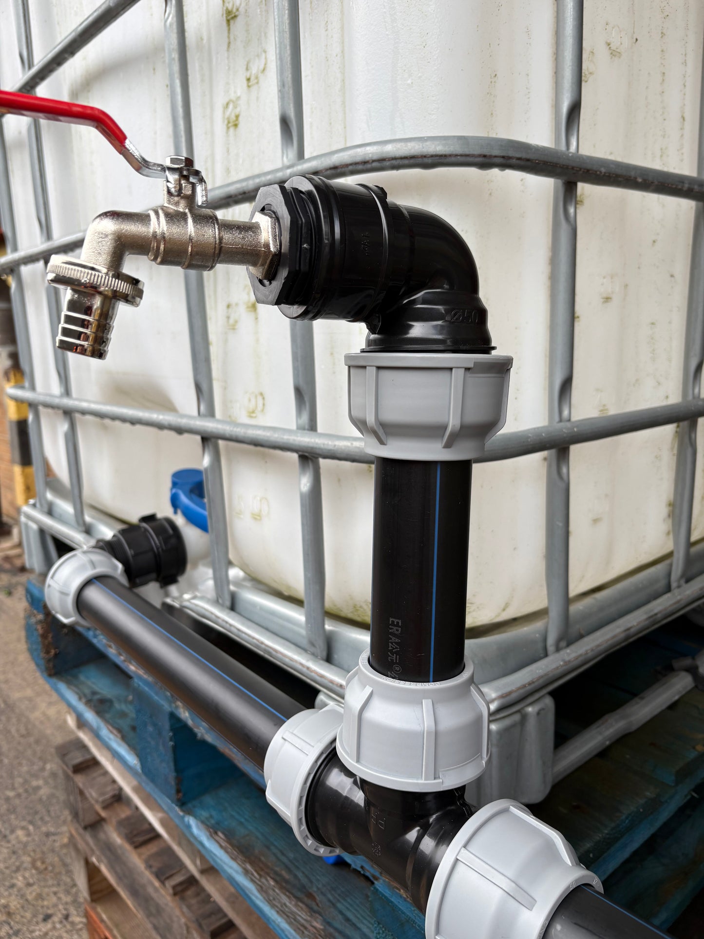 IBC 3-tank joining kit via 50 mm pipe