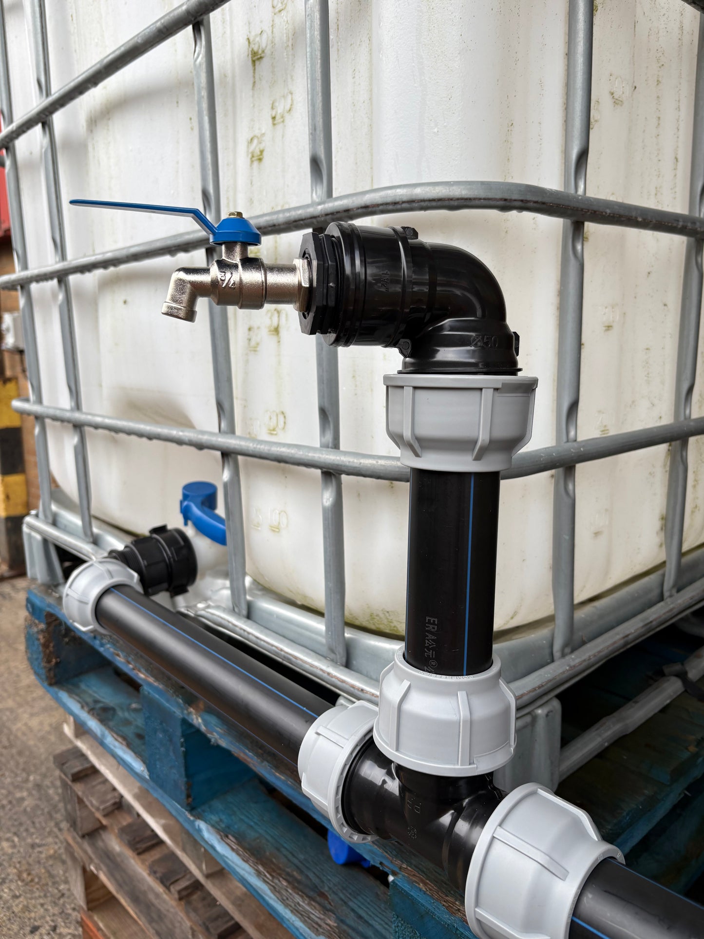 IBC 3-tank joining kit via 50 mm pipe
