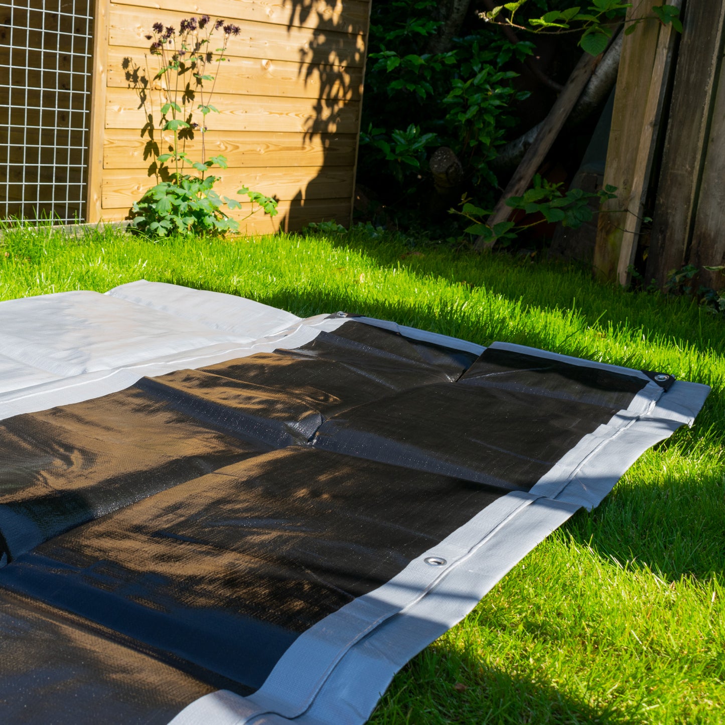 Silver XL-Grade Tarpaulin with 10 x 6" Bungee Balls (Black)