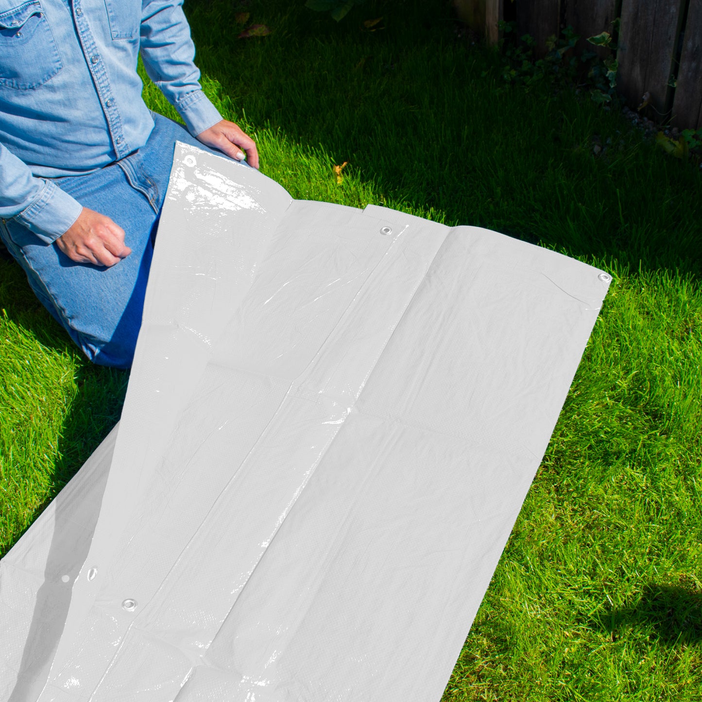 White M-Grade Tarpaulin 3m x 3m