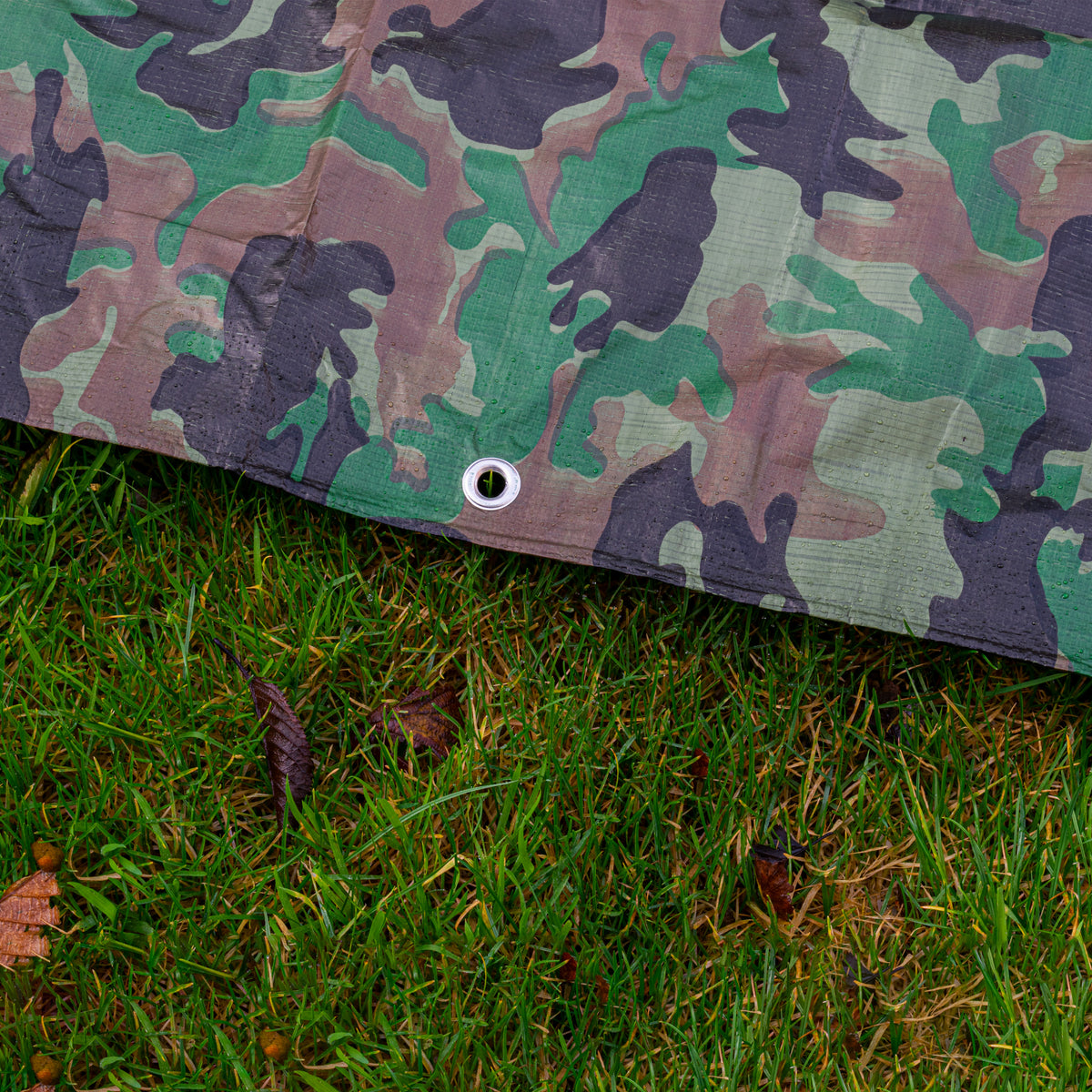 Tarpaulin 90GSM Camouflage with 10 x Clip-On Eyelets Black